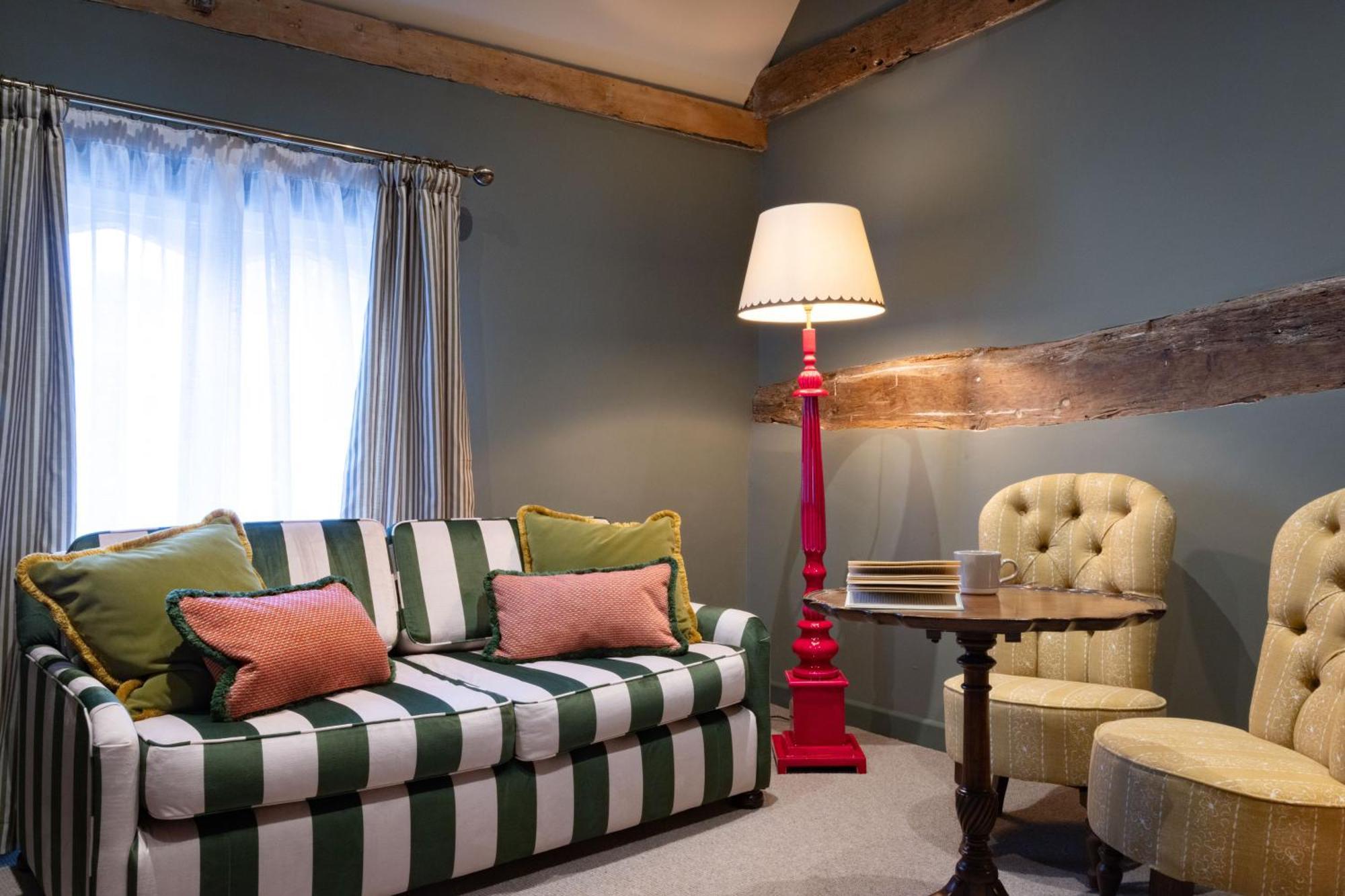 The Coat And Bear - A Heartwood Inn Newbury  Exterior photo